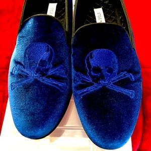 Steve Madden Men’s Skull & Cross Bones Velvet Loafers Size 10.5 No Box